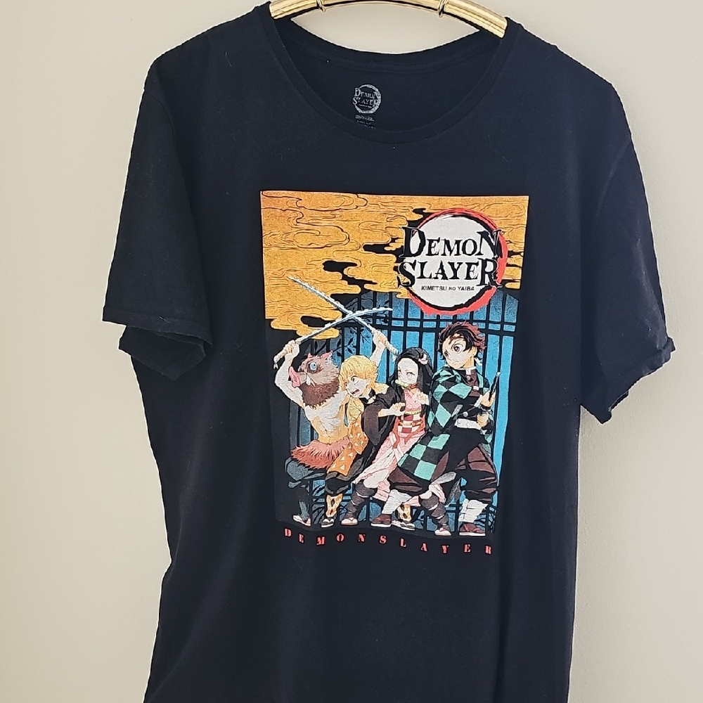 Demon Slayer Black‎ Graphic T-Shirtin A Zize Large. Good Used Condition